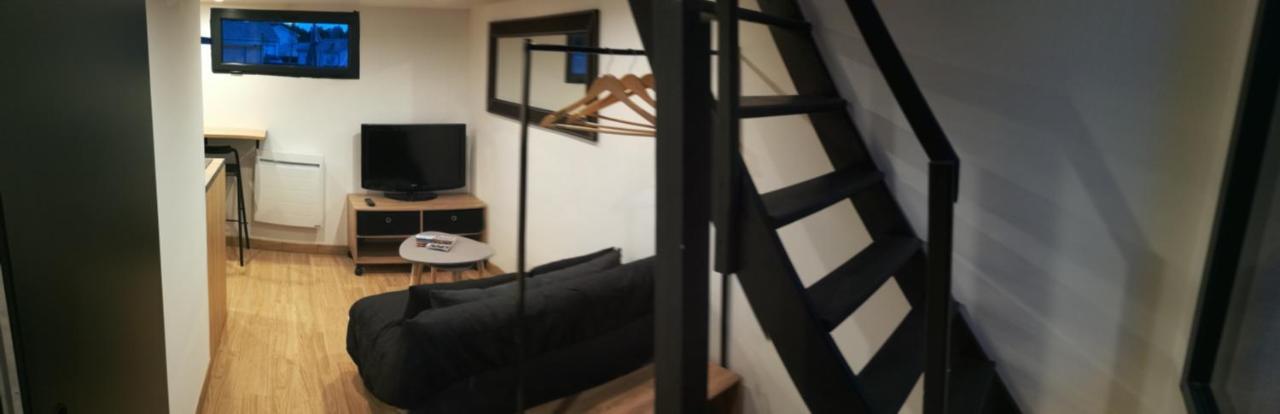 דירות Tresses Studio Cosy Avec Acces Et Terrasse Independants מראה חיצוני תמונה